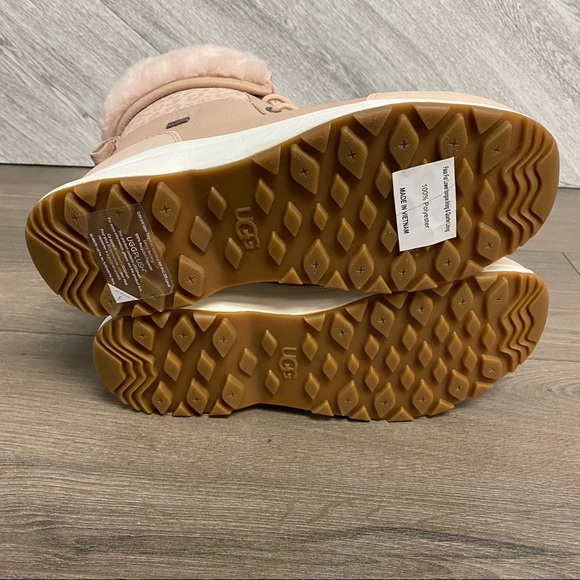 UGG Adirondack III Snow Leopard Quartz Boots NEW - Picture 9 of 12